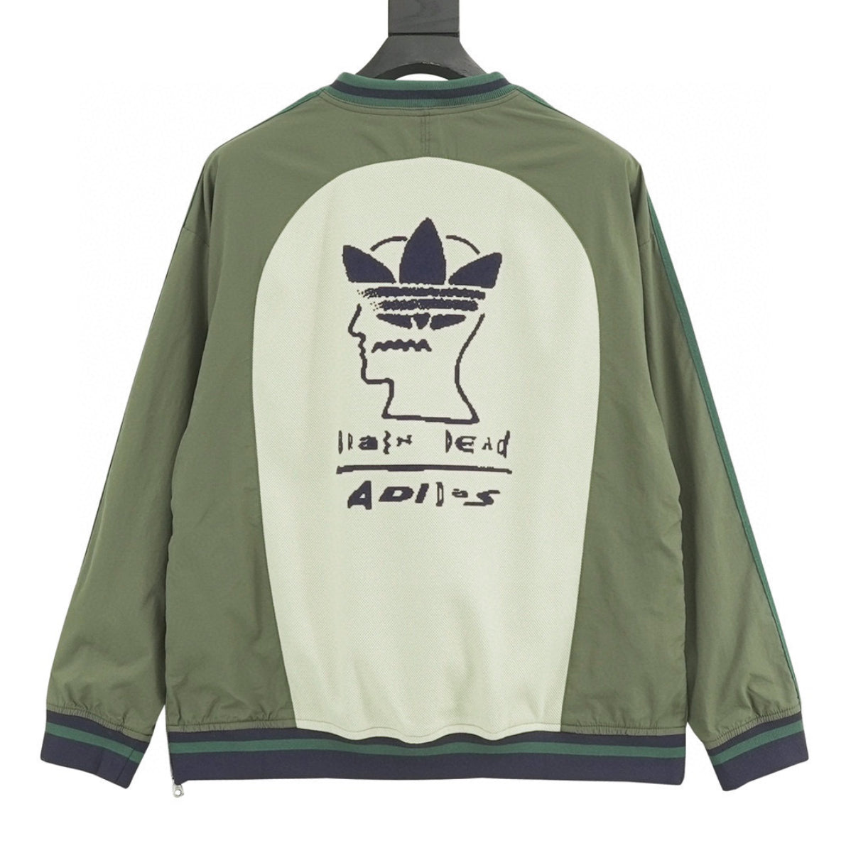 Adidas Retro Two-Tone Crewneck – Verde Olivo / Beige