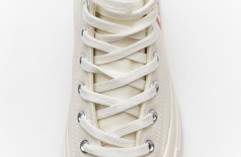 Converse Chuck 70 x CDG Play – Blanco con Corazón Rojo