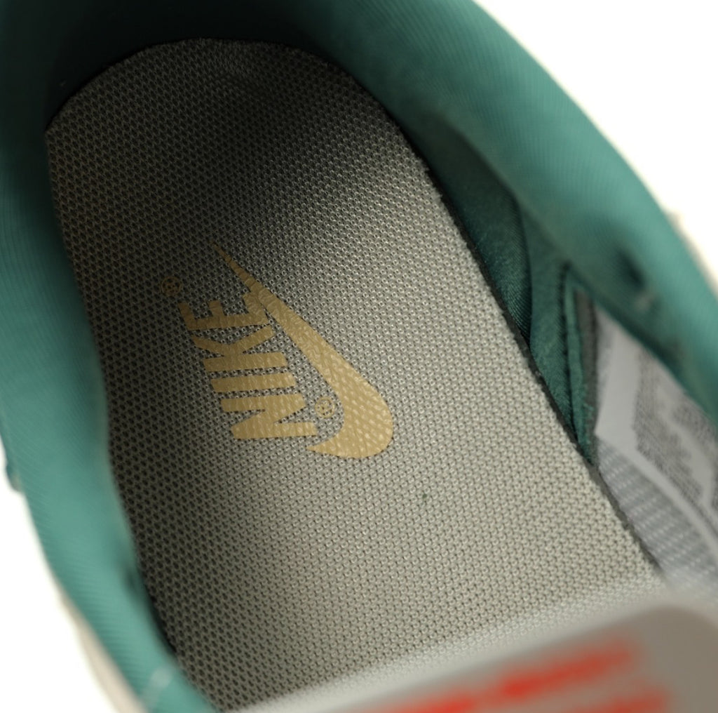 Stussy x Travis Scott x Nike Air Jordan 1 Low OG “Stussy”