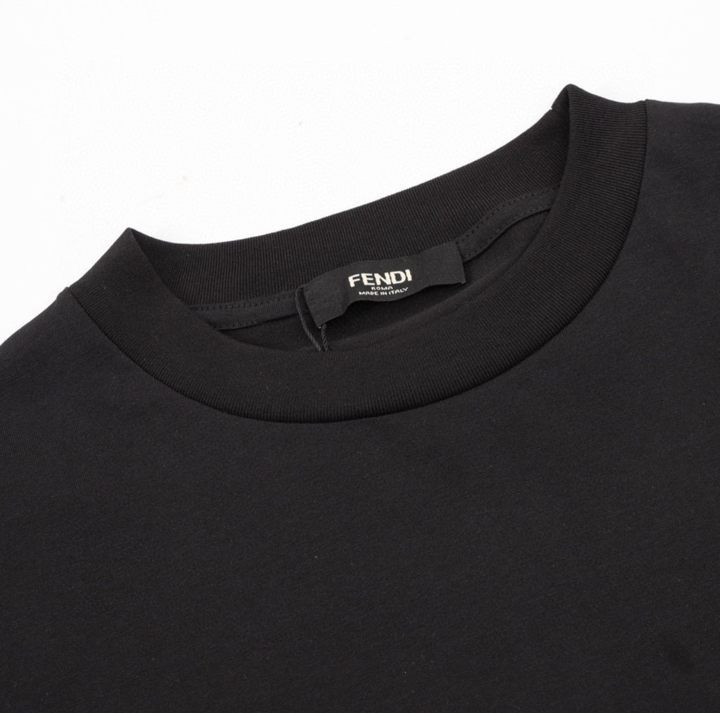 Fendi Monster Eyes T-Shirt – Negra Premium