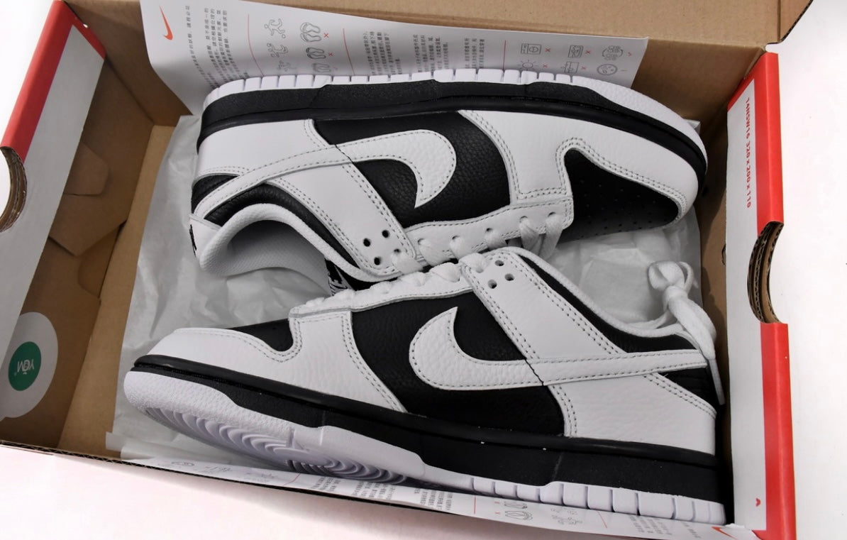 Nike Dunk Low Reverse Panda